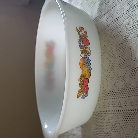 Fireking 433 Nature's Bounty Casserole Dish - Picture 2 of 6